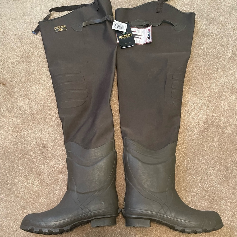 NWT BRAND NEW Redhead Bone Dry Hip waders, mens size 10, thinsulate, steel shank